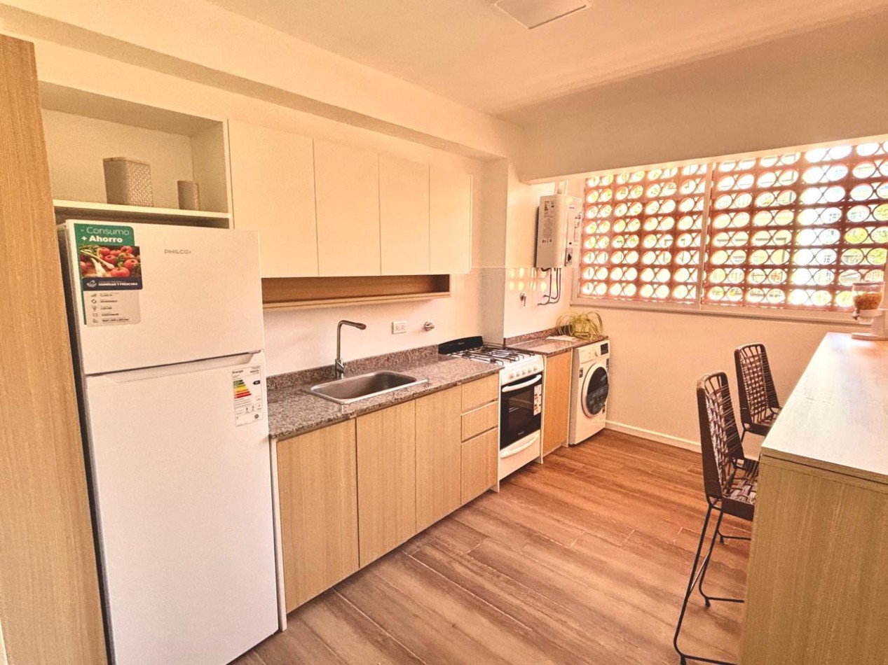 VENTA - DEPTO DOS AMBIENTES - BALCON - LA PERLA