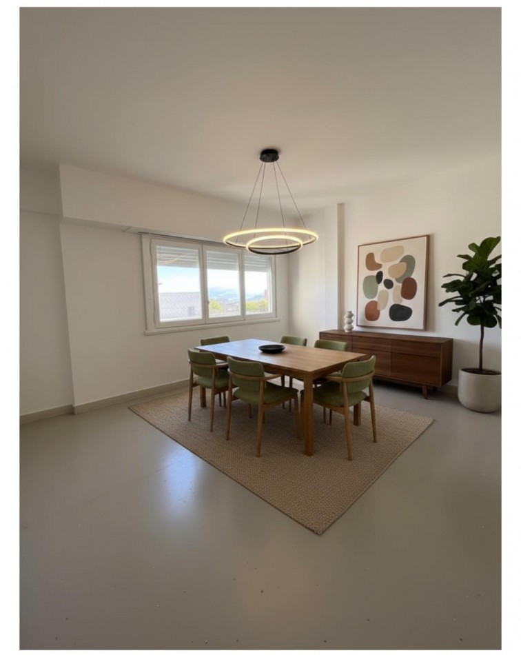 VENTA - DEPTO TRES AMBIENTES EN SEMIPISO - CONTRAFRENTE ABIERTO