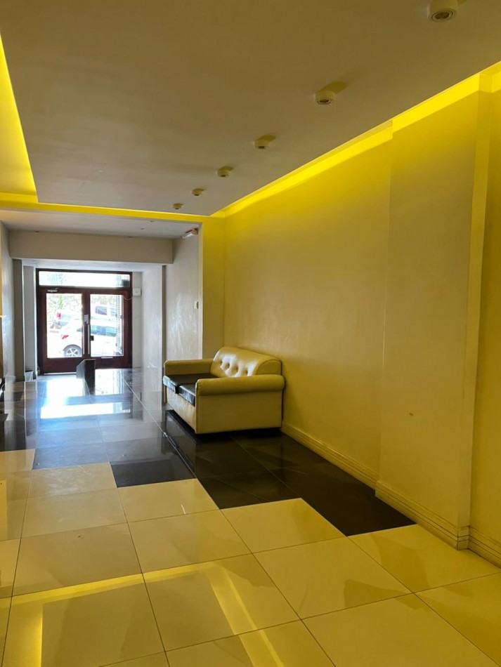 EN VENTA DEPTO 3 AMBIENTES