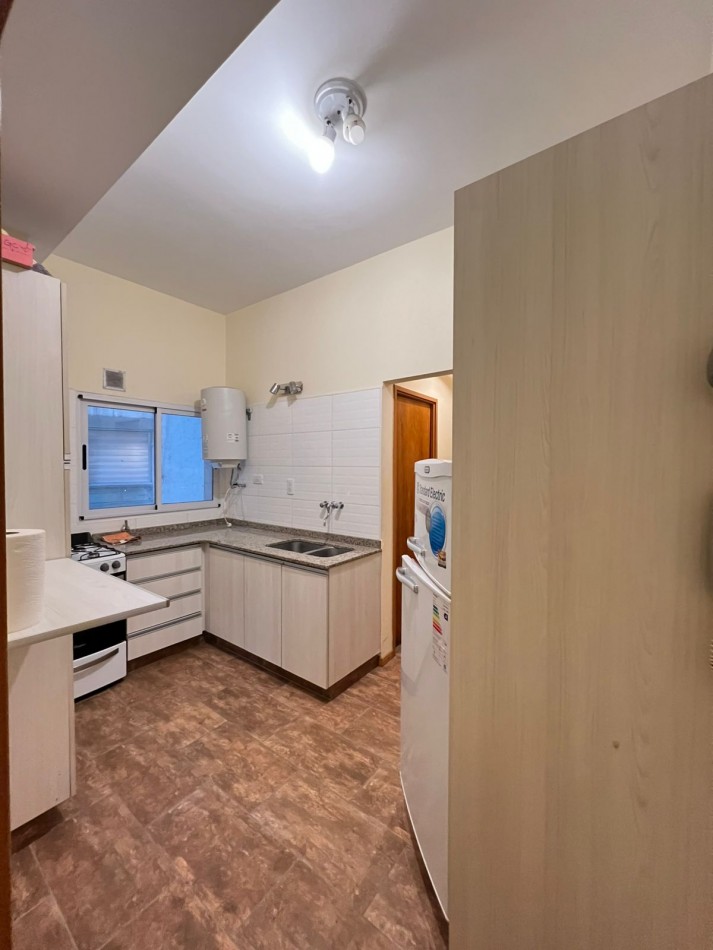 EN VENTA DEPARTAMENTO DE 4 AMBIENTES