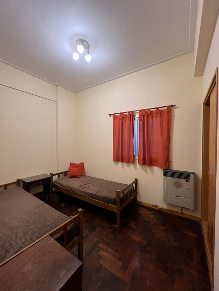 EN VENTA DEPARTAMENTO DE 4 AMBIENTES