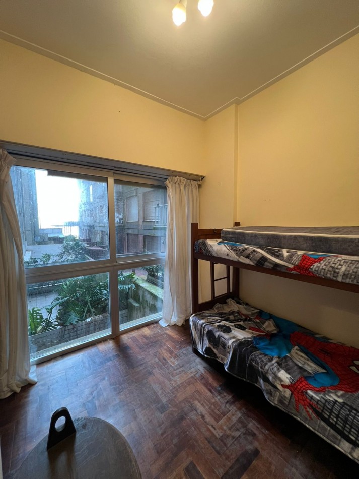 EN VENTA DEPARTAMENTO DE 4 AMBIENTES