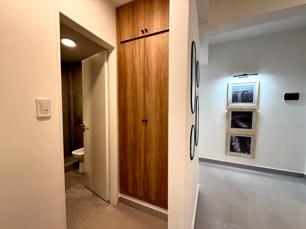 EN VENTA DEPARTAMENTO DE 3 AMBIENTES A LA CALLE CON BALCON