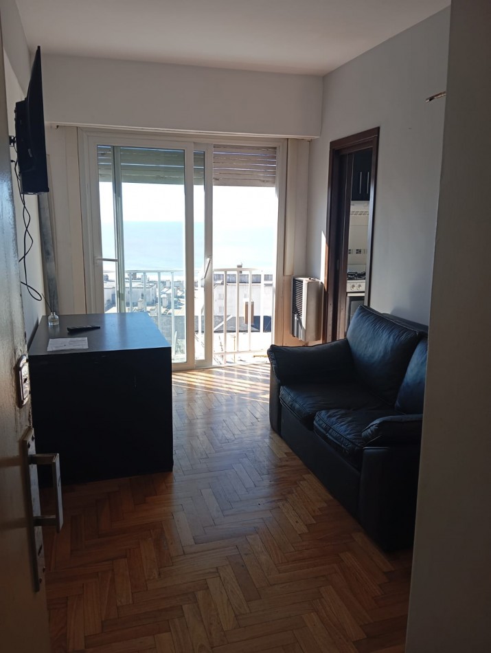 ALQUILER 24 MESES - COLON Y LAMADRID - AMBIENTE Y MEDIO - VISTA AL MAR