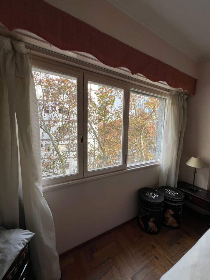 VENTA - DEPTO DOS AMBIENTES - FRENTE - BALCON 
