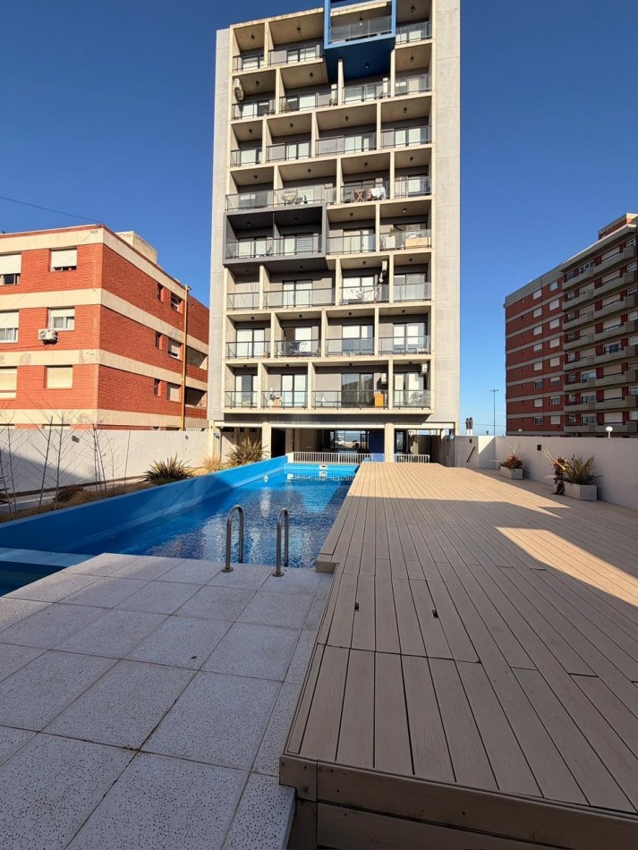 VENTA - DEPTO TRES AMBIENTES - VISTA AL MAR - BALCON - COCHERA 