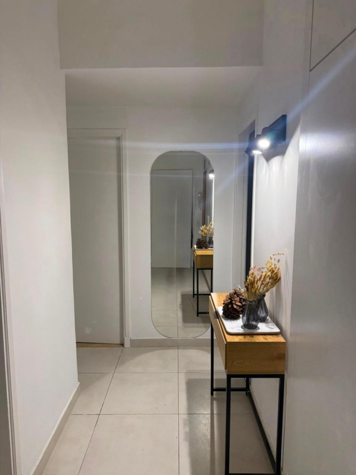 EN VENTA DEPTO DE 2 AMBIENTES CON DEPENDENCIA 