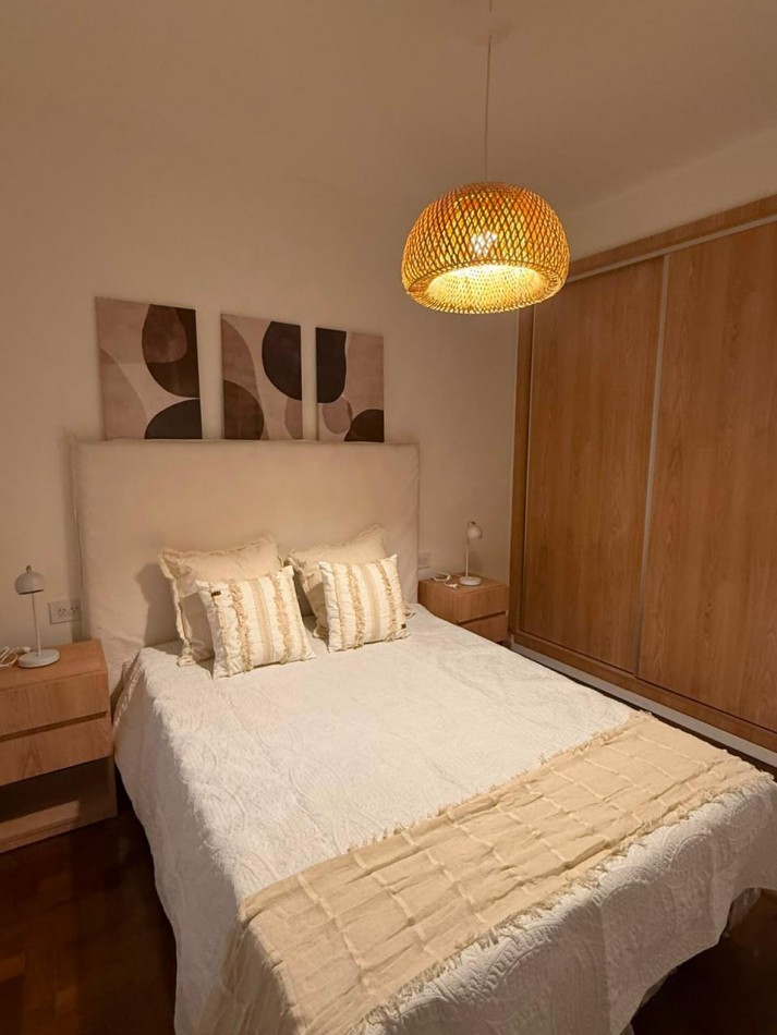 EN VENTA DEPTO DE 2 AMBIENTES CON DEPENDENCIA 