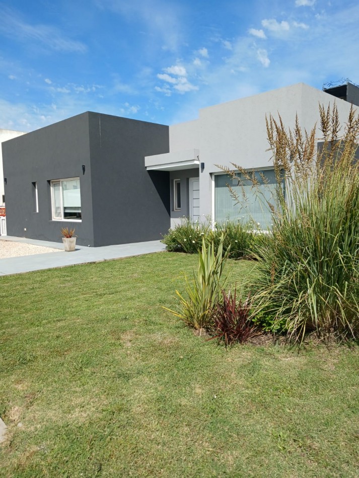 VENTA CASA BARRIO PRIVADO TIERRA DEL  MAR