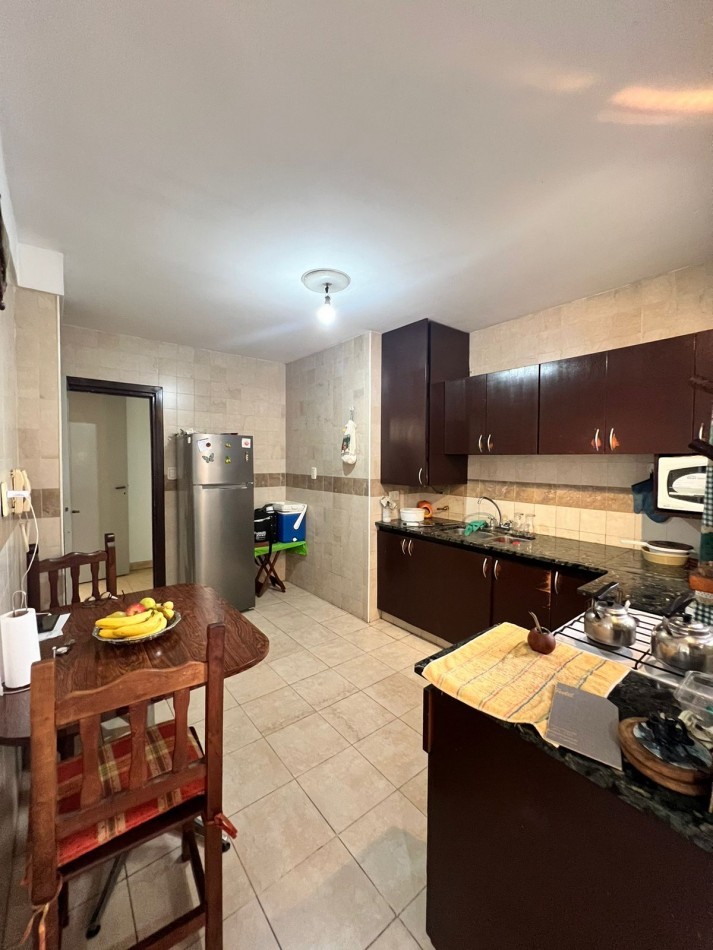 VENTA - DEPTO CUATRO AMBIENTES - DOS BALCONES - ALDREY