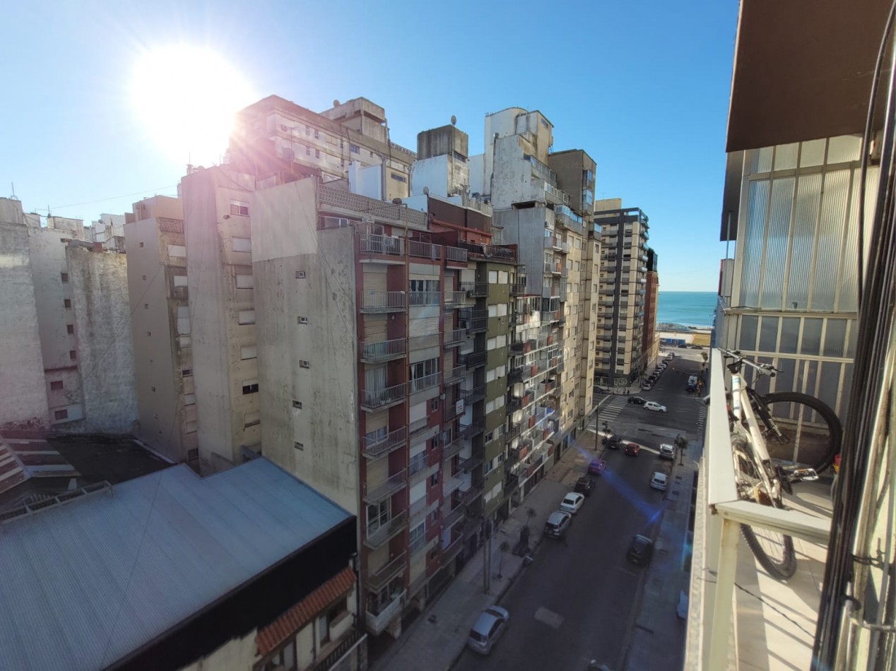 VENTA - DEPTO UN AMBIENTE - FRENTE - ALDREY