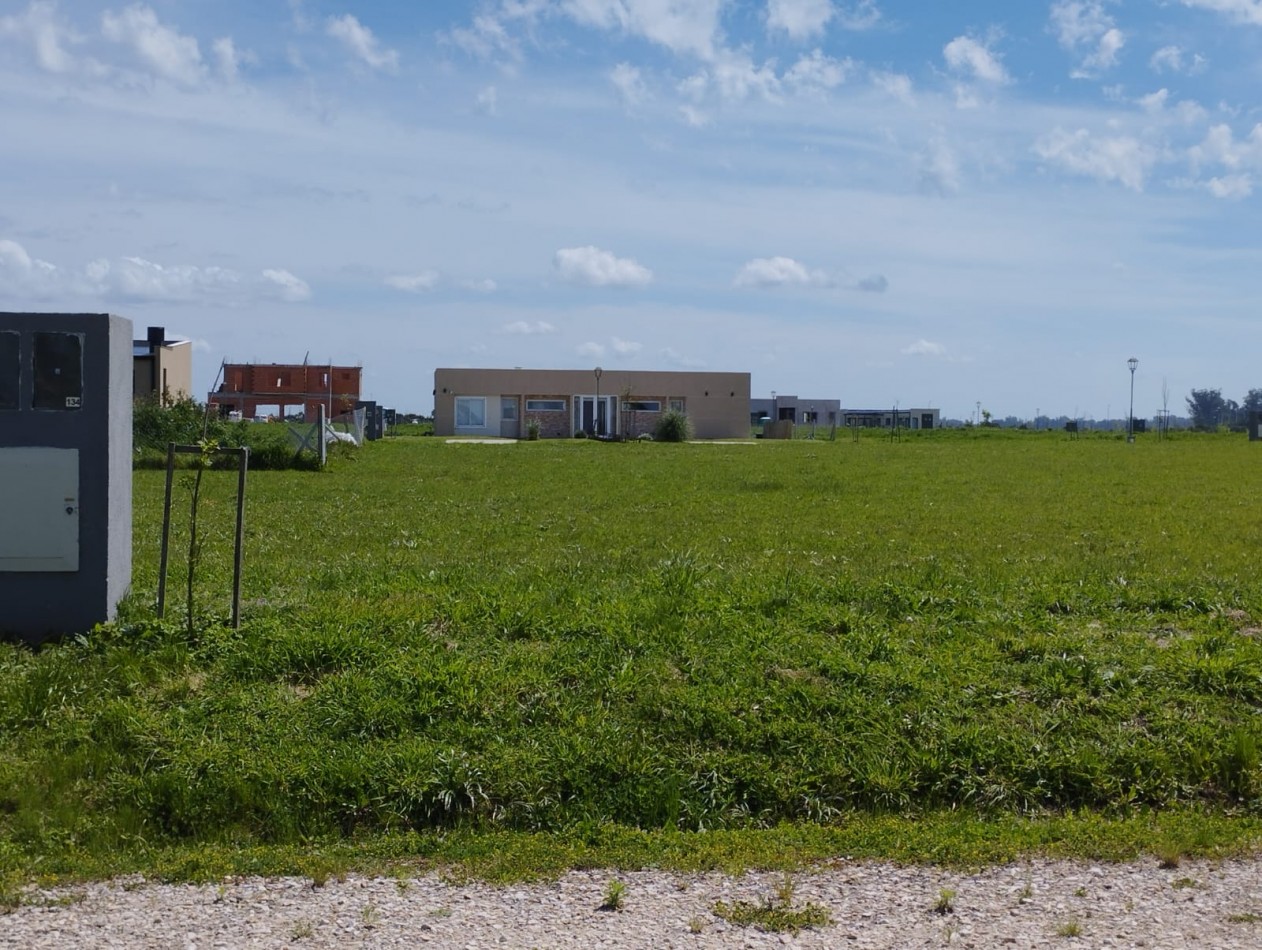 VENTA LOTES EN BARRIO PRIVADO LA CERCANIA