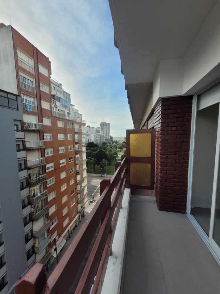 VENTA - DEPTO DOS AMBIENTES - FRENTE - PLAZA COLON