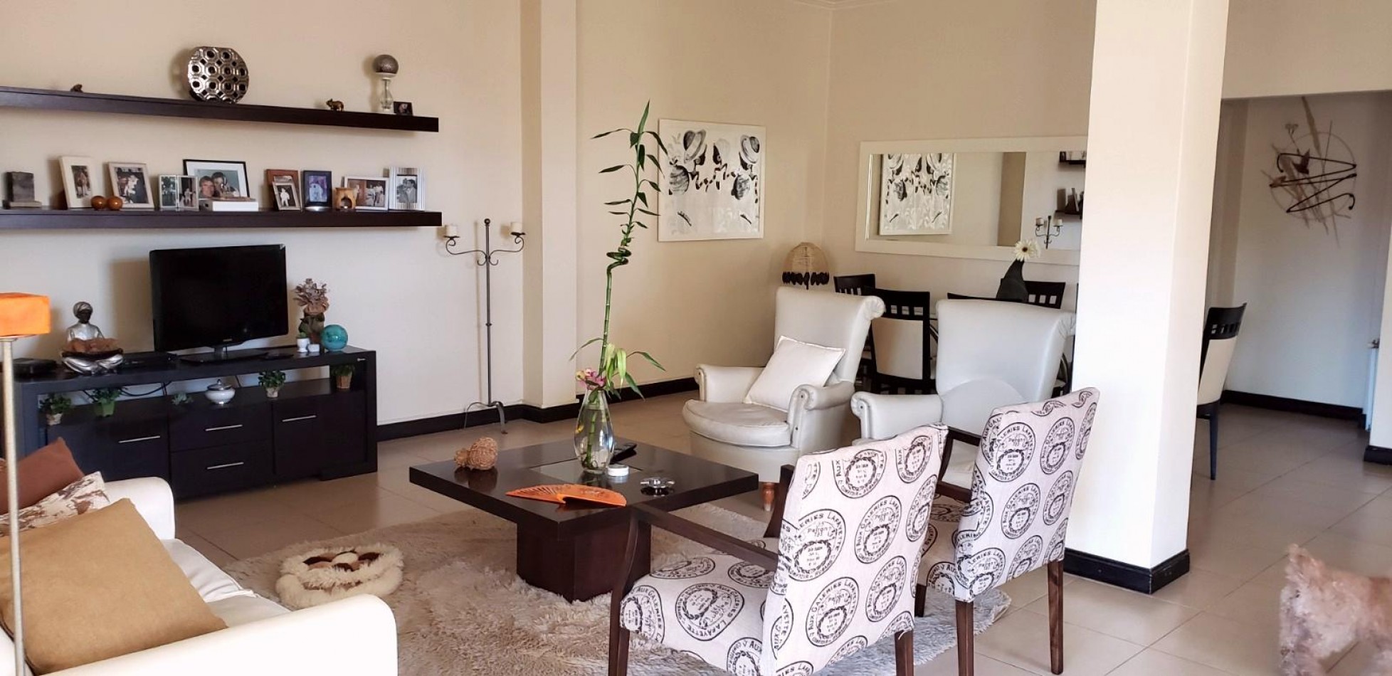 VENTA - PISO CUATRO AMBIENTES - LA PERLA