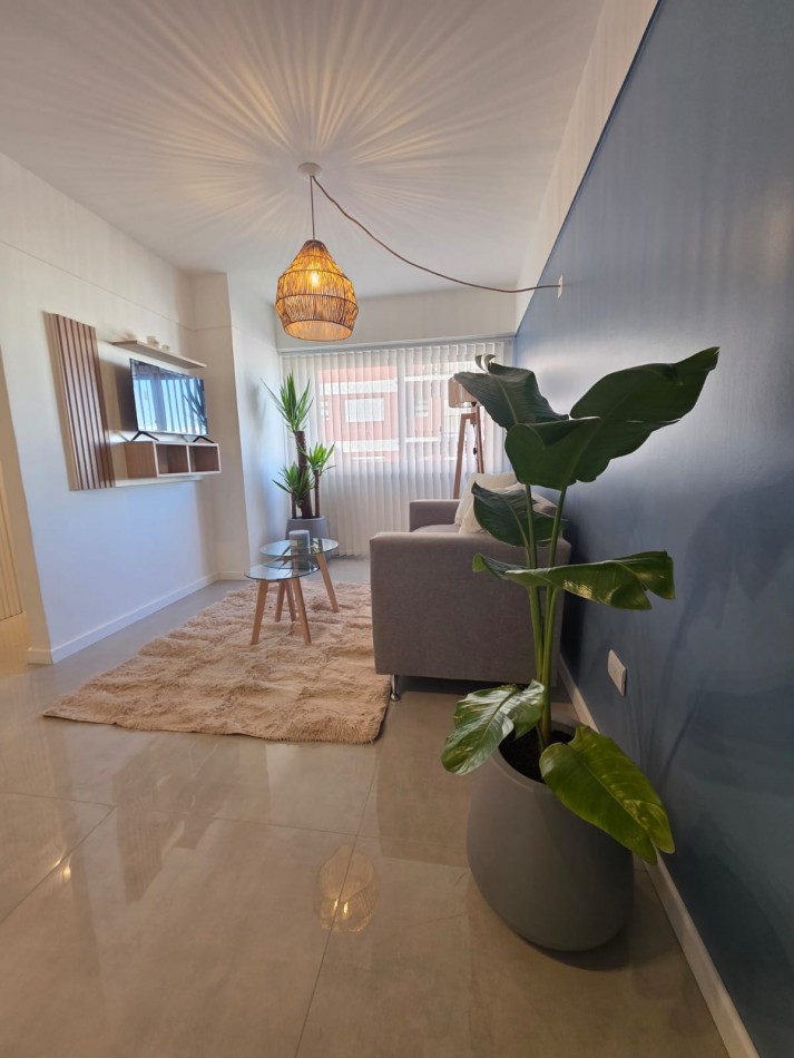 VENTA - DEPTO DOS AMBIENTES - RECICLADO - ALDREY