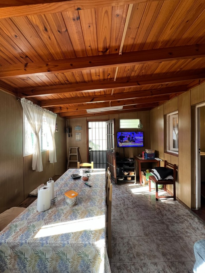 VENTA - CASA 4 AMBIENTES - PARQUE