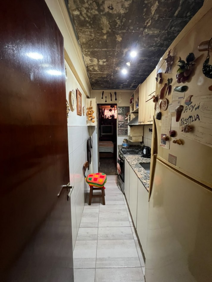 VENTA - DEPTO TRES AMBIENTES - CENTRO