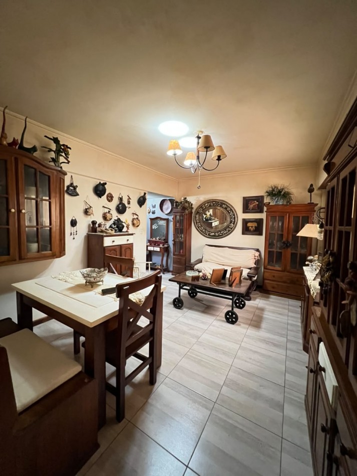 VENTA - DEPTO TRES AMBIENTES - CENTRO