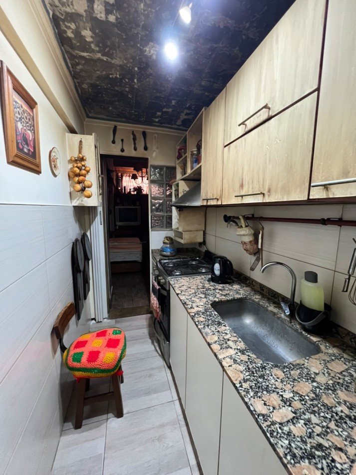 VENTA - DEPTO TRES AMBIENTES - CENTRO