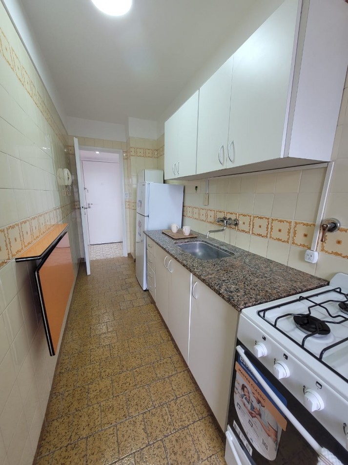 VENTA - DEPTO DOS AMBIENTES - VISTA PANORAMICA - COCHERA