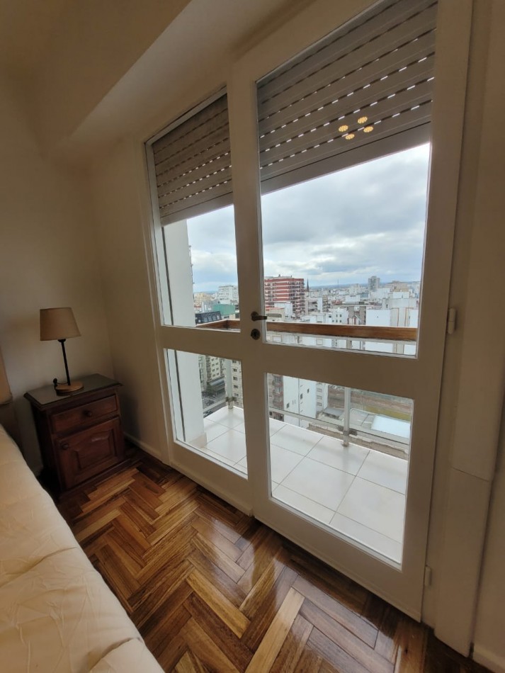 VENTA - DEPTO DOS AMBIENTES - VISTA PANORAMICA - COCHERA