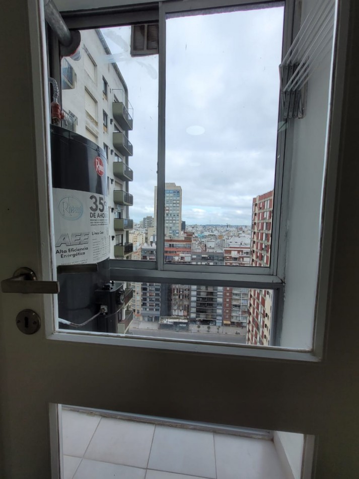 VENTA - DEPTO DOS AMBIENTES - VISTA PANORAMICA - COCHERA