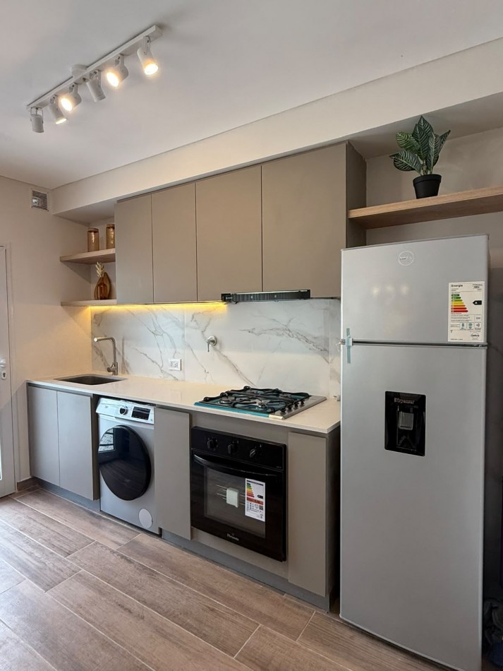 DUPLEX 4 AMBIENTES - COCHERA - PARQUE LURO
