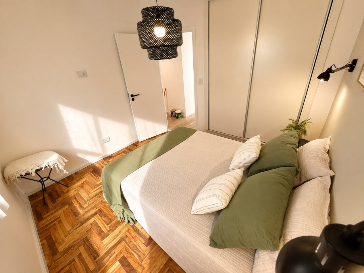 VENTA - DEPTO DOS AMBIENTES - FRENTE - BALCON