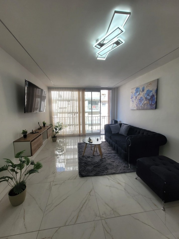 VENTA - DEPTO TRES AMBIENTES - BALCON - VISTA AL MAR 