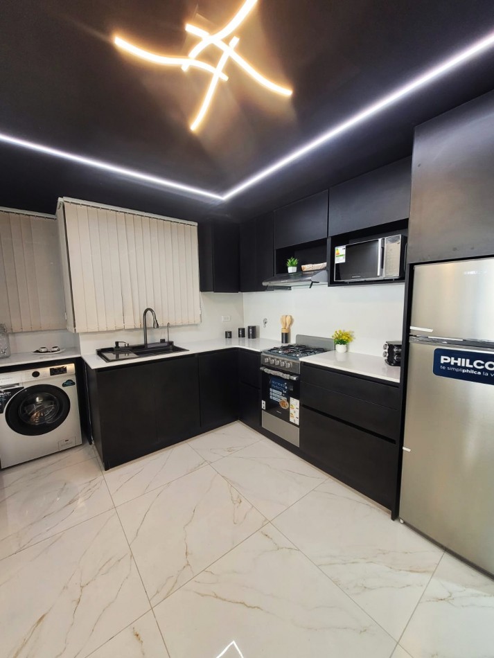 VENTA - DEPTO TRES AMBIENTES - BALCON - VISTA AL MAR 