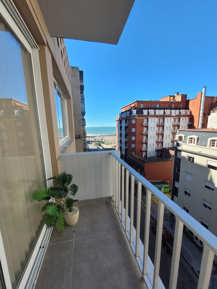 VENTA - DEPTO TRES AMBIENTES - BALCON - VISTA AL MAR 