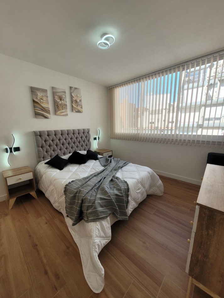 VENTA - DEPTO TRES AMBIENTES - BALCON - VISTA AL MAR 