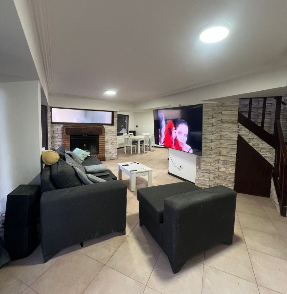 ALQUILER 24 MESES - CASA 5 AMBIENTES - ALMAFUERTE Y ALSINA