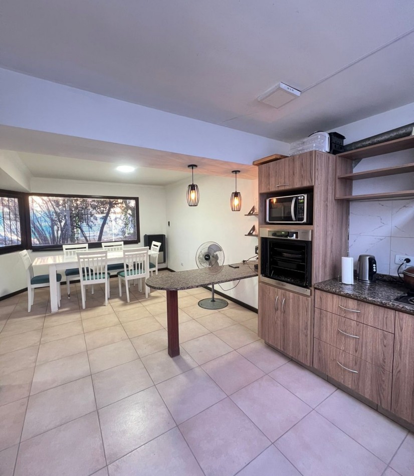 ALQUILER 24 MESES - CASA 5 AMBIENTES - ALMAFUERTE Y ALSINA