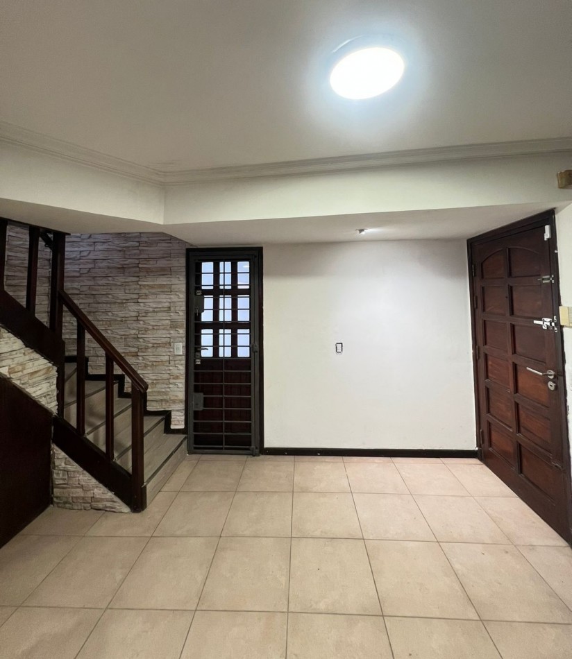 ALQUILER 24 MESES - CASA 5 AMBIENTES - ALMAFUERTE Y ALSINA