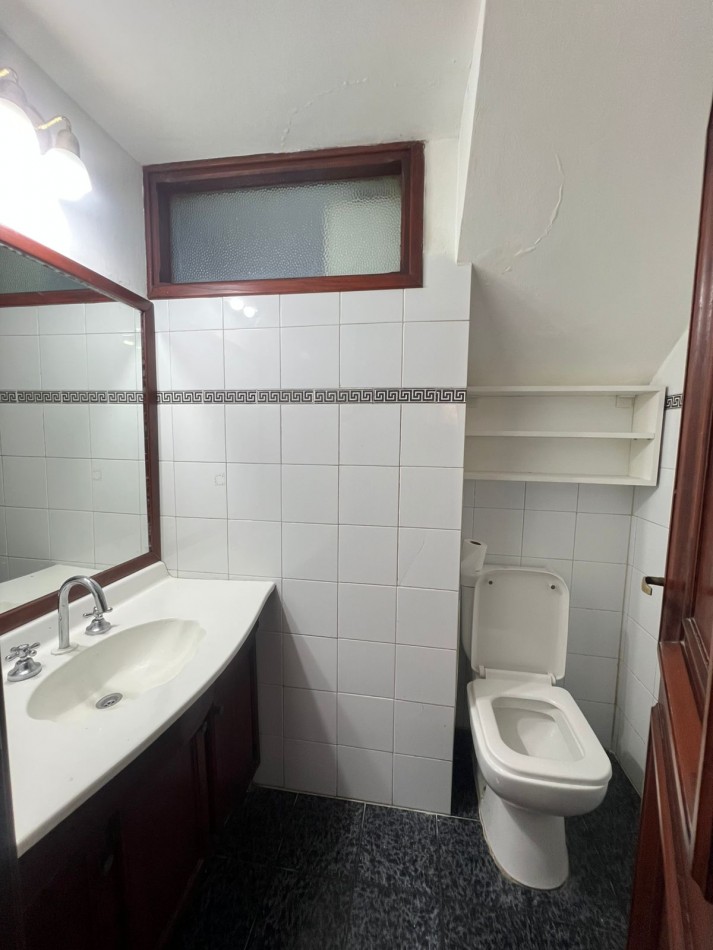 ALQUILER 24 MESES - CASA 5 AMBIENTES - ALMAFUERTE Y ALSINA
