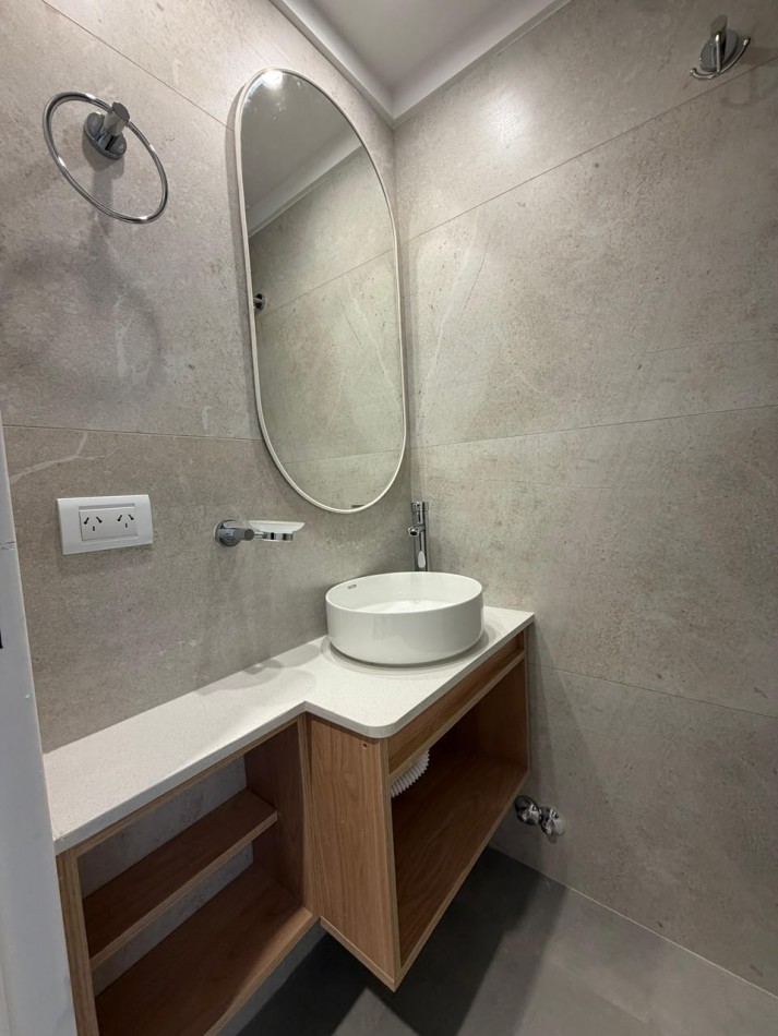 DEPARTAMENTO EN VENTA 4 AMB CON COCHERA