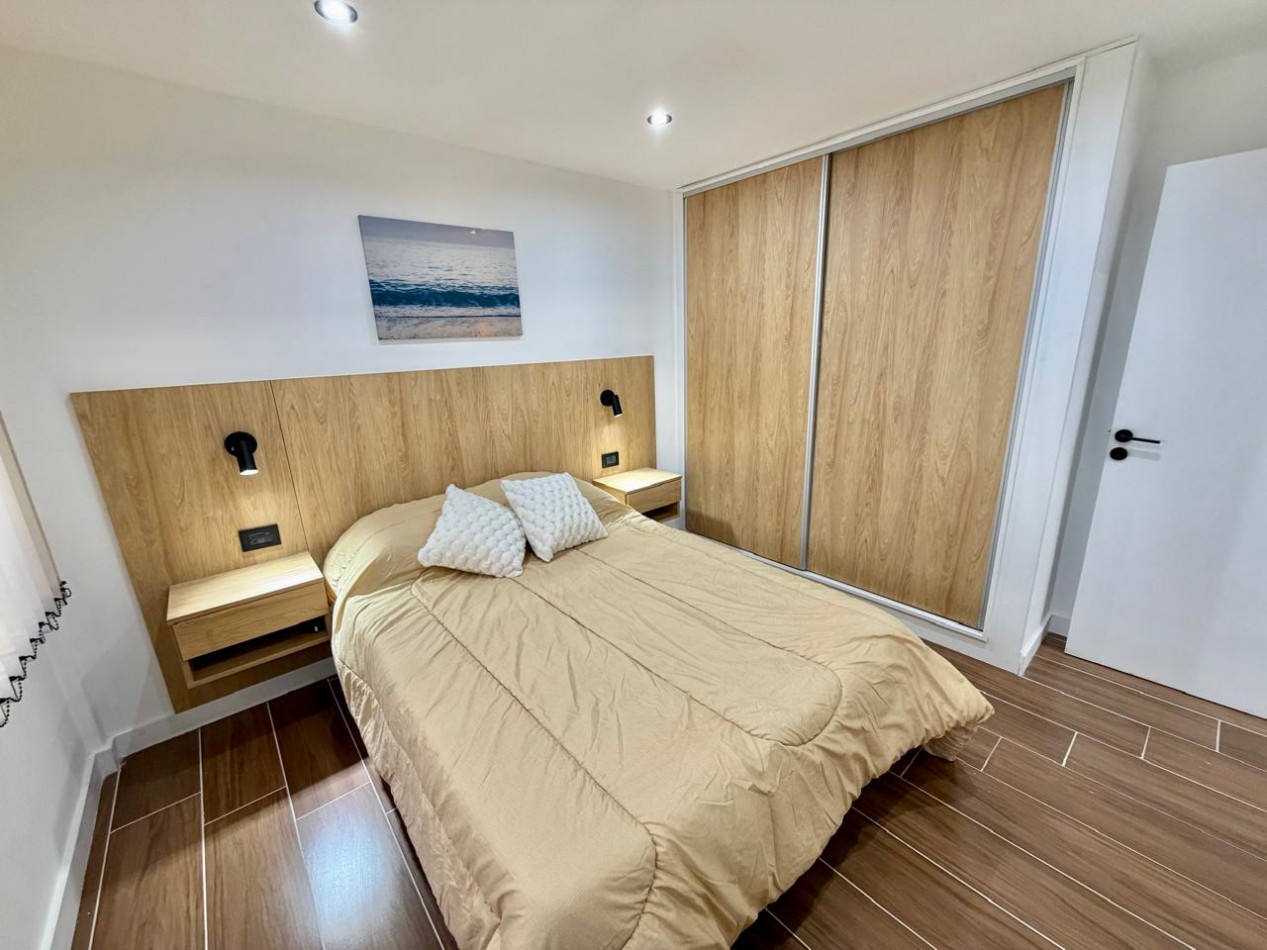 VENTA - DEPTO DOS AMBIENTES - FRENTE - PLAZA COLON