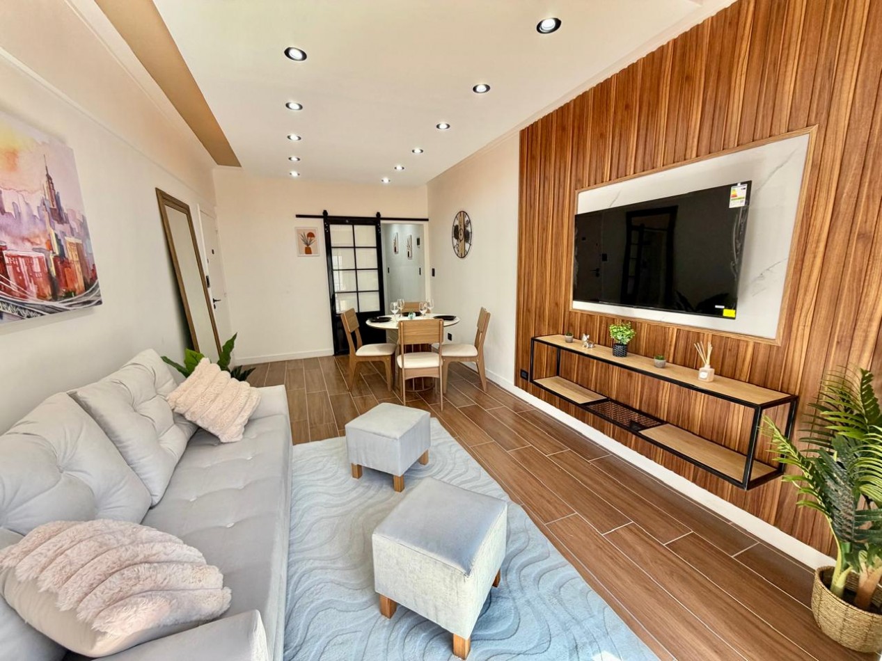 VENTA - DEPTO DOS AMBIENTES - FRENTE - PLAZA COLON