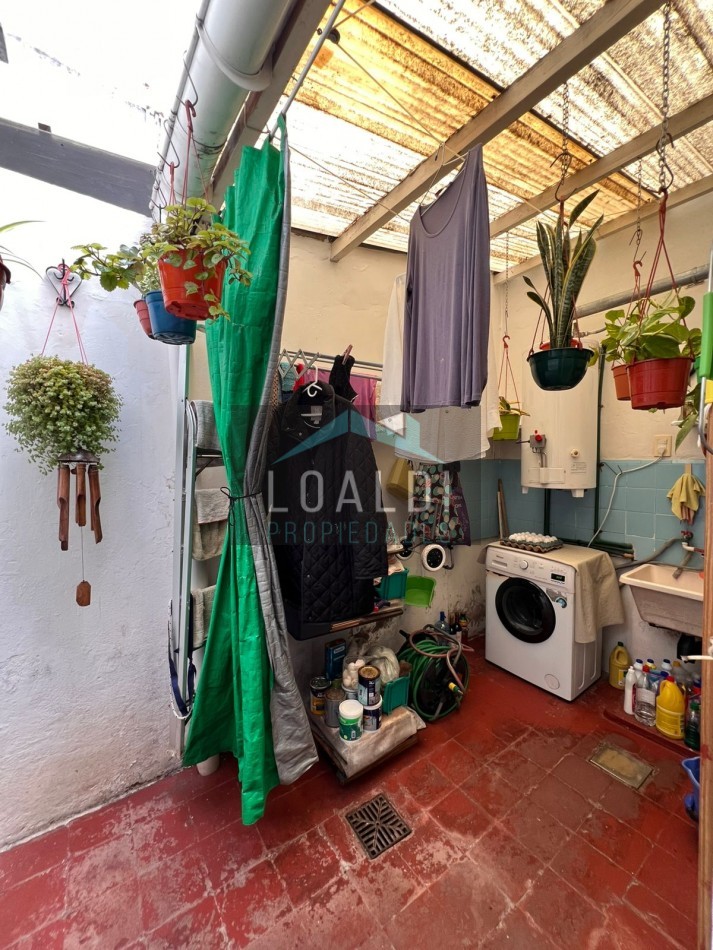 VENTA PH 3 AMBIENTES - FRENTE - PATIO