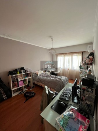 CHALET 7 AMB CON PISCINA CLIMATIZADA, QUINCHO Y GARAGE DOBLE - ZONA CONSTITUCIÓN