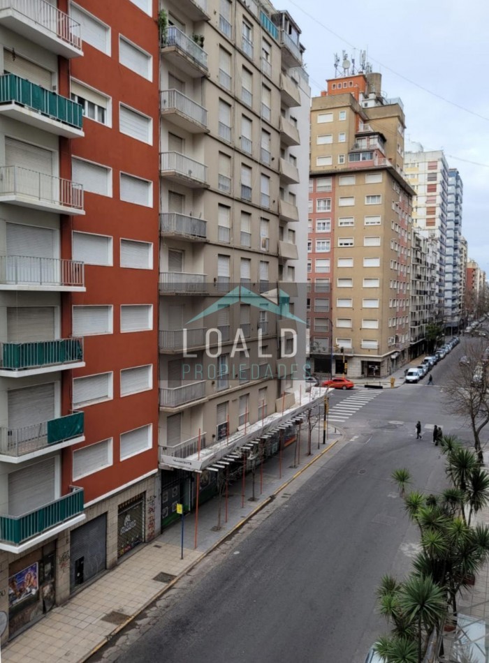 VENTA - DEPTO DOS AMBIENTES - FRENTE 