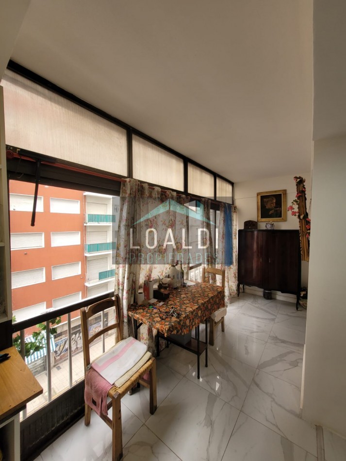 VENTA - DEPTO DOS AMBIENTES - FRENTE 