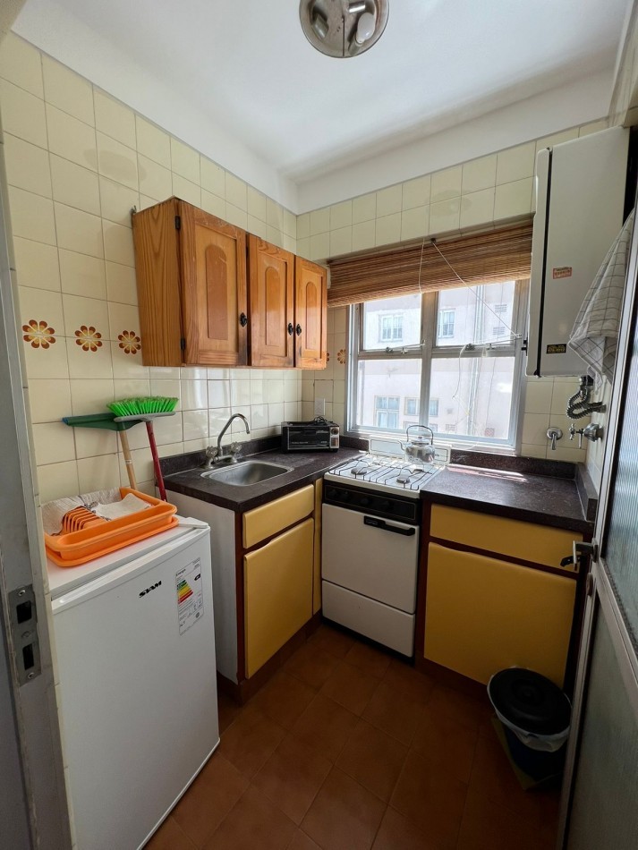 ALQUILER TEMPORADA 2027 - DEPTO UN AMBIENTE - CONTRAFRENTE CON BALCON - PLAZA COLON