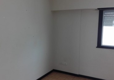 EN VENTA DEPTO DE 2 AMBIENTES AL CONTRAFRENTE
