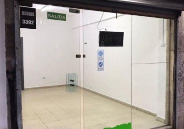 LOCAL EN VENTA - MORENO AL 3300