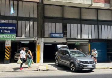 ESPACIO DE COCHERA EN VENTA - CENTRO