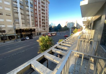 VENTA - DEPTO DOS AMB CON DEPENDENCIA - BALCON - PLAZA COLON