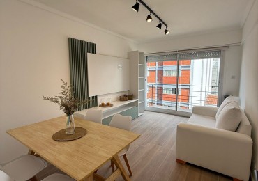 VENTA - DEPTO DOS AMBIENTES - FRENTE - RECICLADO