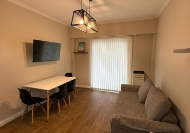 VENTA - DEPTO DOS AMBIENTES - FRENTE - BALCON